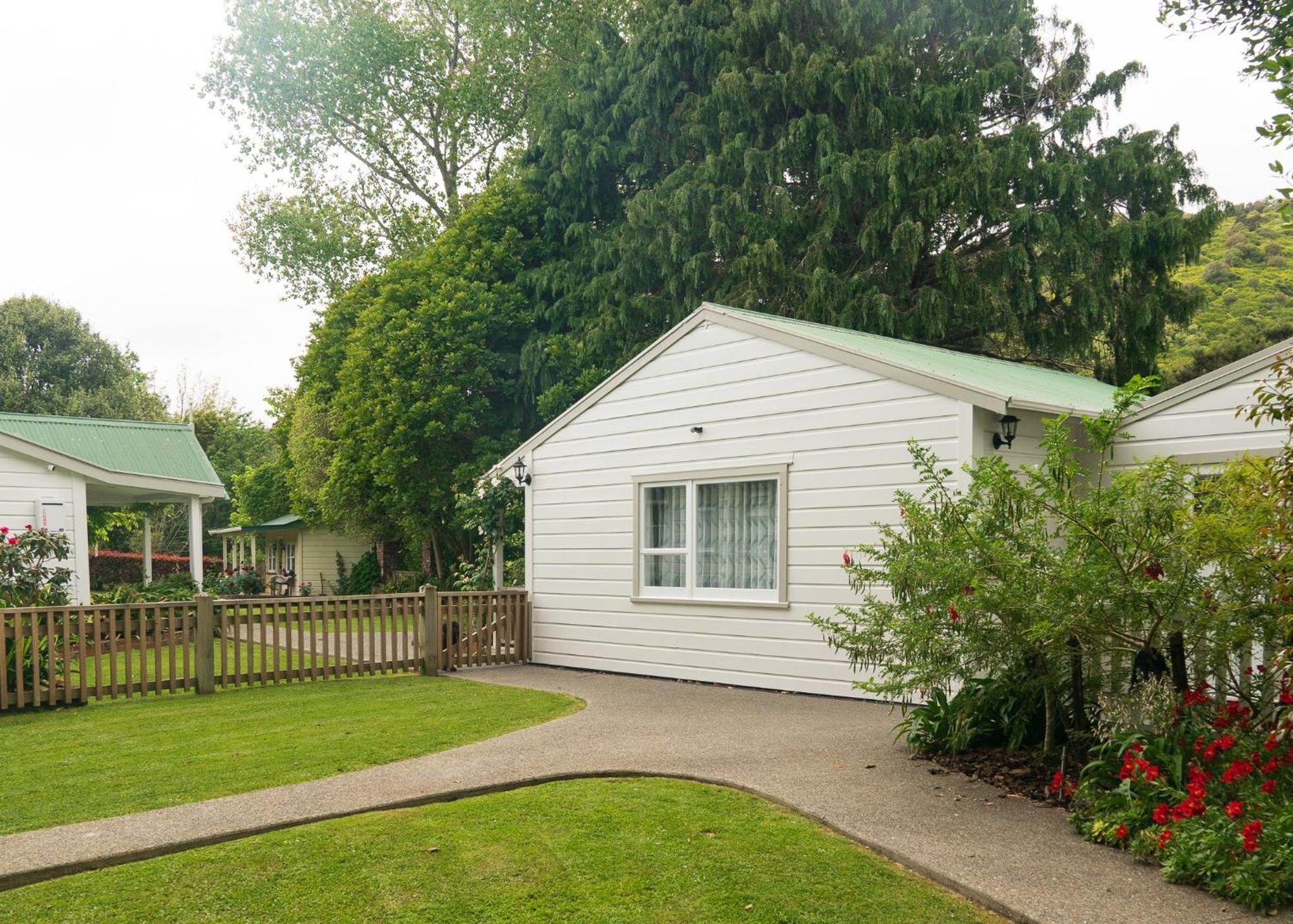Birdsong Cottage Paraparaumu Extérieur photo